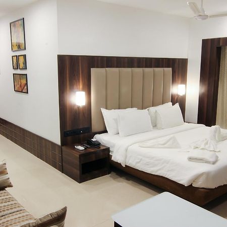 Golden Chariot The Boutique Hotel Mumbai Exterior foto