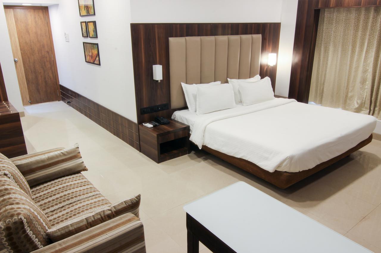 Golden Chariot The Boutique Hotel Mumbai Exterior foto